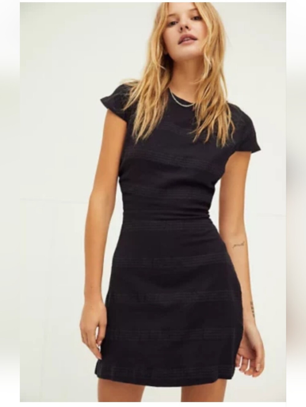 Free People SZ M Black Short-Sleeve Tie-Back Cork Wood Buttons Mini Dress